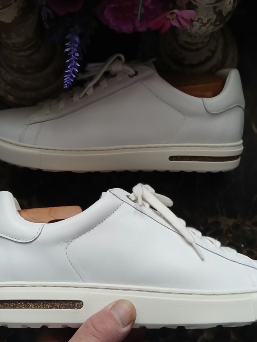Birkenstock Bend-Low 
Sneakers/Shoes
White Leather
Size 41 EU Unisex Narrow